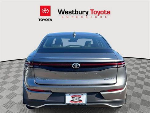 Certified 2024 Toyota Crown w/ Advanced Technology Package AWD/4WD image 8