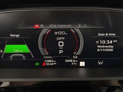 Certified 2024 Audi SQ8 e-tron Premium Plus w/ Black Optic Package AWD/4WD image 23