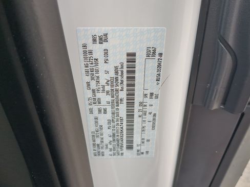 Certified 2025 Ford Transit 350 XLT RWD image 26