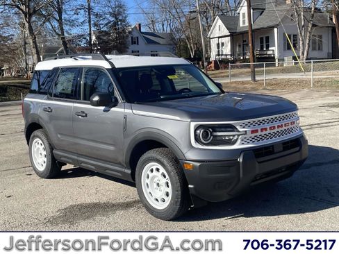 New 2025 Ford Bronco Sport Heritage AWD/4WD image 1