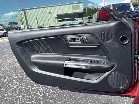 Used 2016 Ford Mustang GT Premium image 12