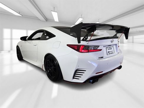 Used 2017 Lexus RC 200t F Sport image 4