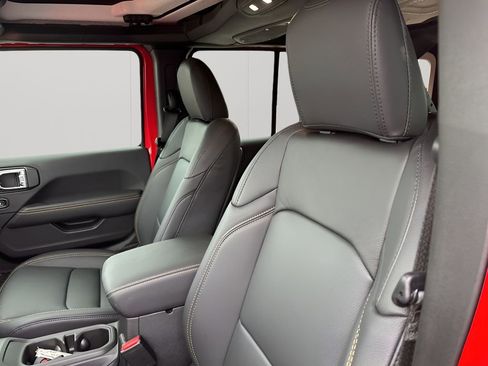 New 2026 Jeep Wrangler Sahara image 27