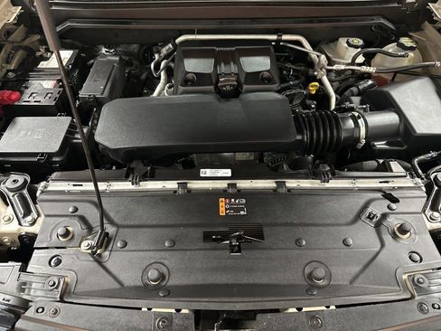 Used 2023 Chevrolet Colorado Trail Boss w/ Advanced Trailering Package image 34