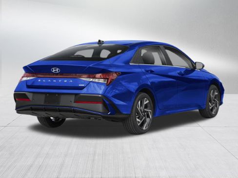 New 2026 Hyundai Elantra Limited image 3