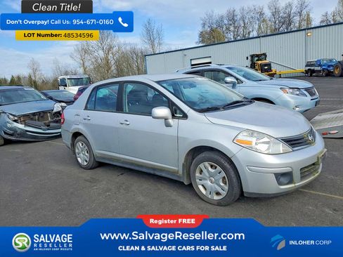 Used 2011 Nissan Versa 1.8 S w/ Plus Pkg image 5