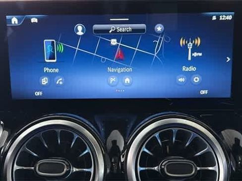 Certified 2025 Mercedes-Benz GLB 250 4MATIC image 40