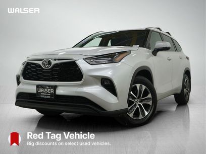Used 2024 Toyota Highlander XLE
