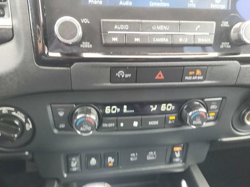Used 2024 Nissan Frontier SV w/ SV Convenience Package AWD/4WD image 19