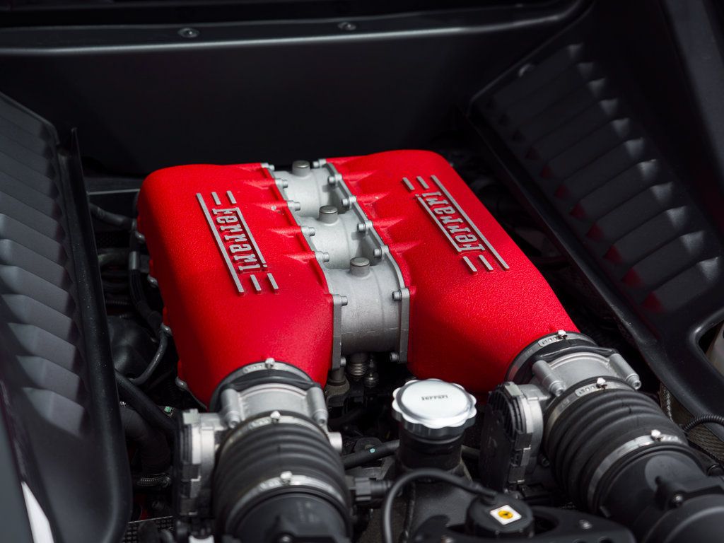 Certified 2011 Ferrari 458 Italia Coupe RWD image 34
