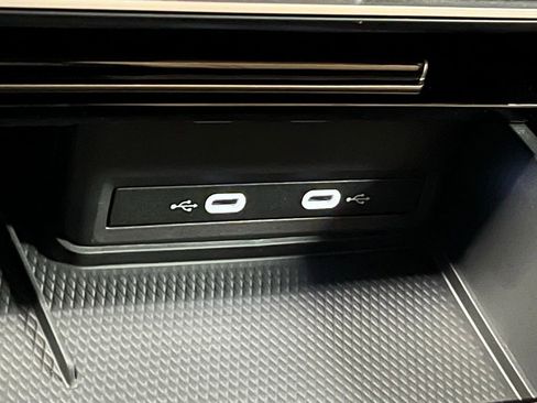 New 2026 Volkswagen Atlas Cross Sport SEL R-Line image 13