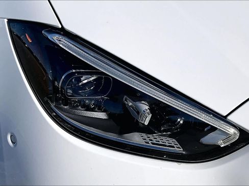 Certified 2024 Mercedes-Benz C 300 Sedan w/ Pinnacle Trim Package image 27