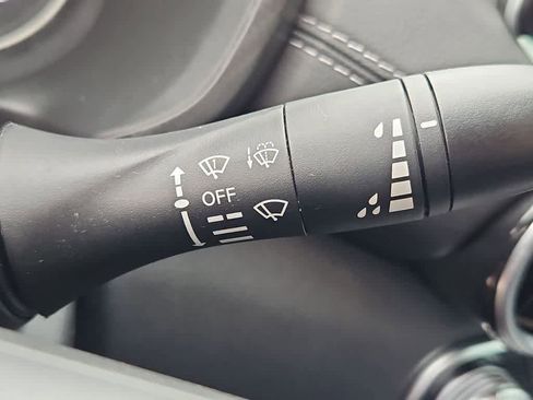 Used 2024 Nissan Sentra SV image 26