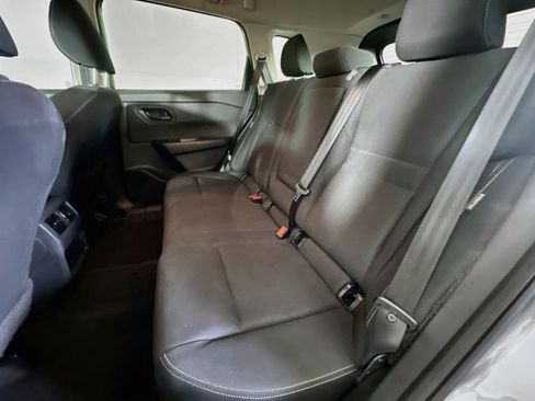 Used 2024 Nissan Rogue S FWD image 26
