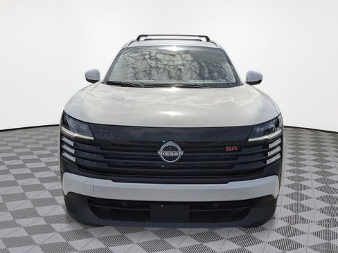 New 2026 Nissan Kicks SR image 9