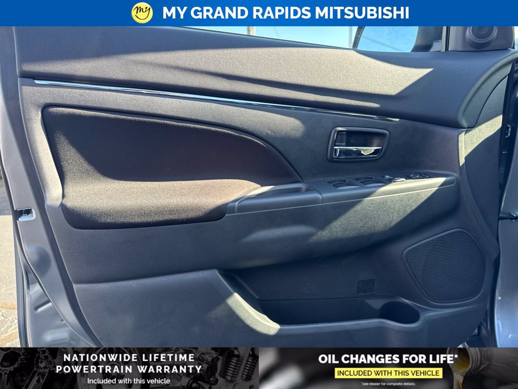 New 2027 Mitsubishi Outlander Sport ES AWD/4WD image 10