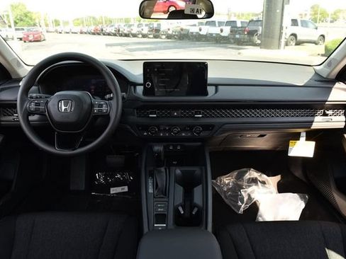 New 2026 Honda Accord SE image 7