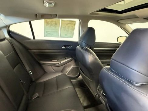 Used 2019 Nissan Altima 2.5 Platinum image 40