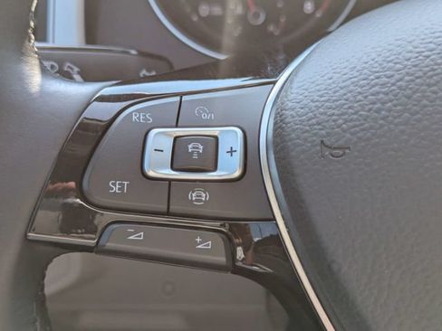Used 2019 Volkswagen Atlas SE FWD image 27