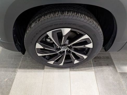 Used 2025 MAZDA CX-50 2.5 Hybrid w/ Premium Plus Pkg image 7