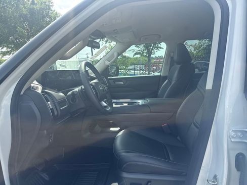 New 2026 Nissan Armada SV RWD image 10