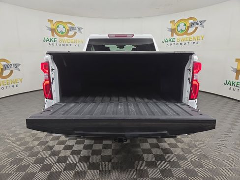 Certified 2021 Chevrolet Silverado 1500 RST w/ Z71 Off-Road Package AWD/4WD image 32