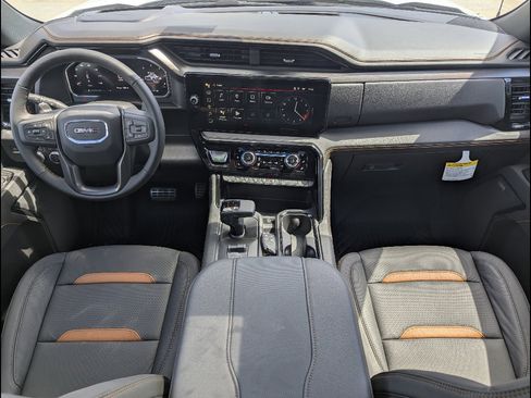 New 2026 GMC Sierra 1500 AT4 w/ AT4 Premium Package AWD/4WD image 19