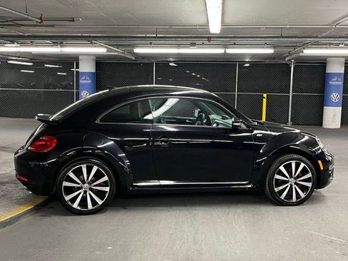 Used 2014 Volkswagen Beetle R-Line image 31