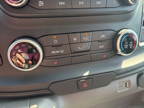 New 2025 Ford Transit 150 Base image 23