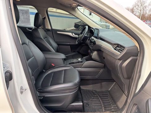 Used 2020 Ford Escape SEL image 24