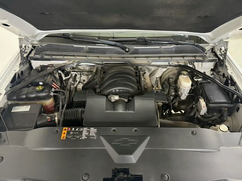 Used 2018 Chevrolet Silverado 1500 LT w/ Texas Edition AWD/4WD image 12