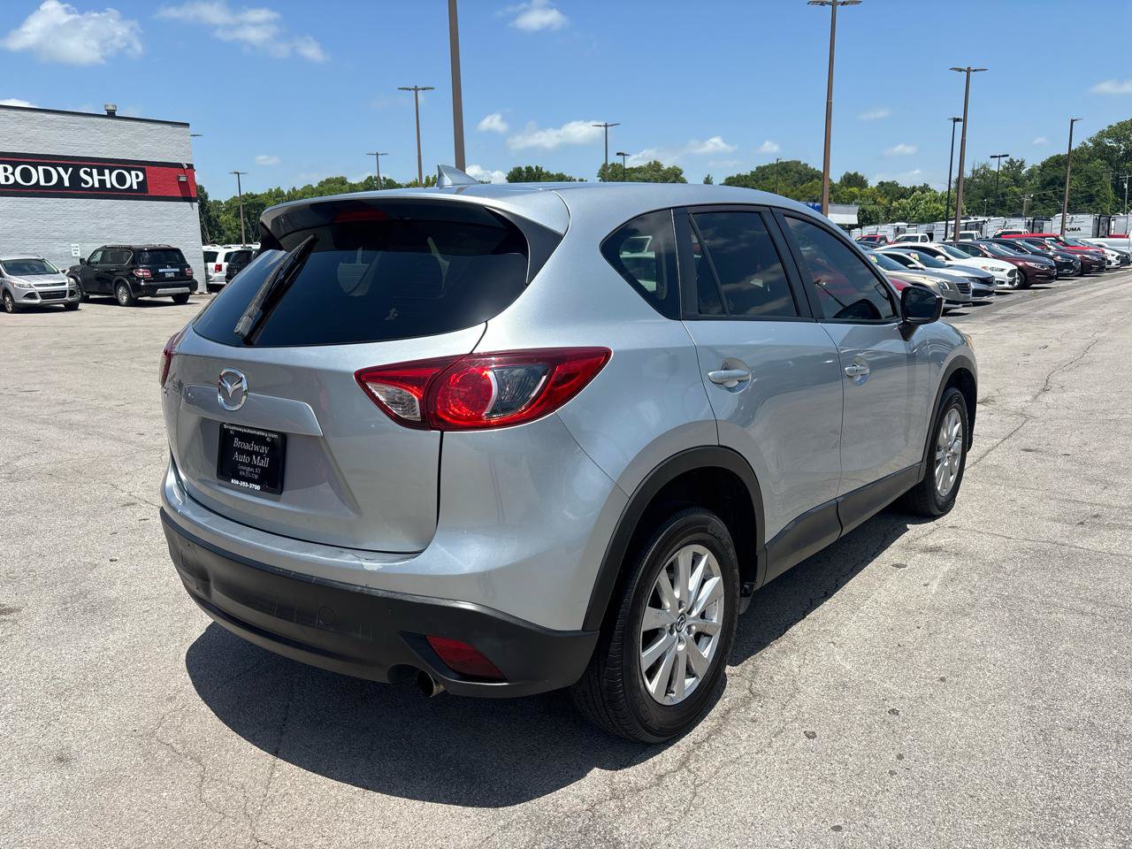 Used 2016 MAZDA CX-5 Touring w/ Bose/Moonroof Package FWD image 3