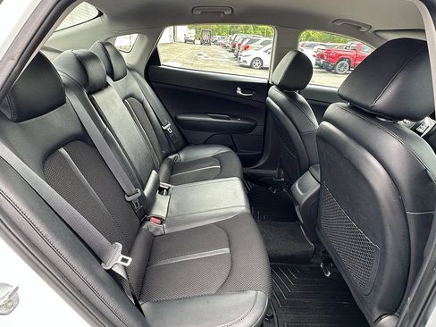 Used 2019 Kia Optima S FWD image 22
