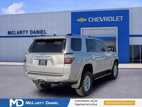 Used 2021 Toyota 4Runner SR5 Premium AWD/4WD image 5