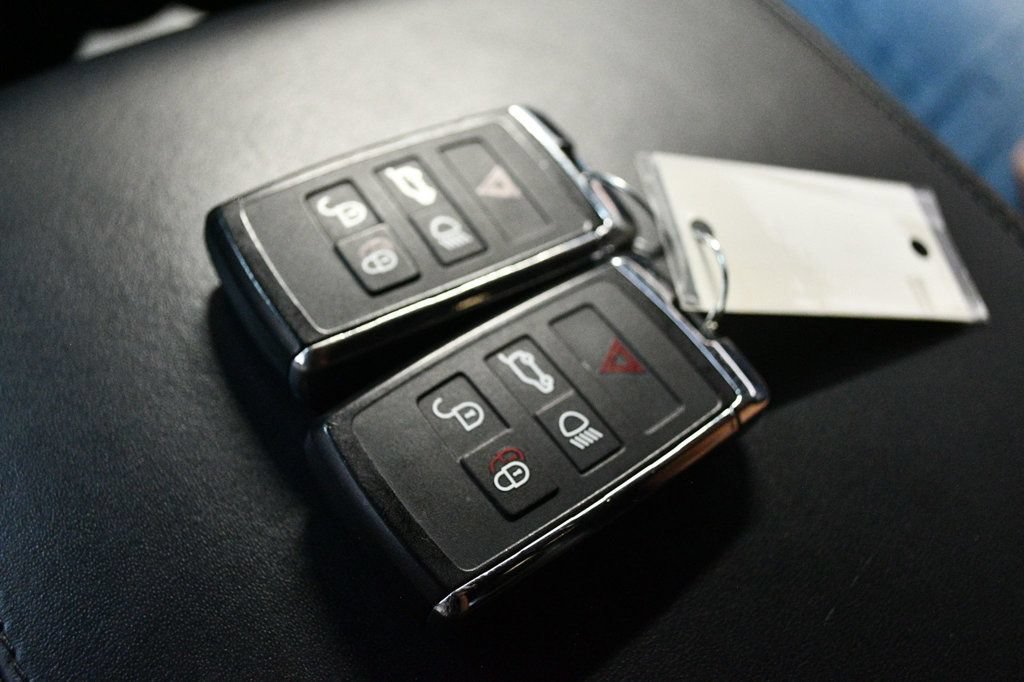 Used 2021 Land Rover Defender 110 X AWD/4WD image 84
