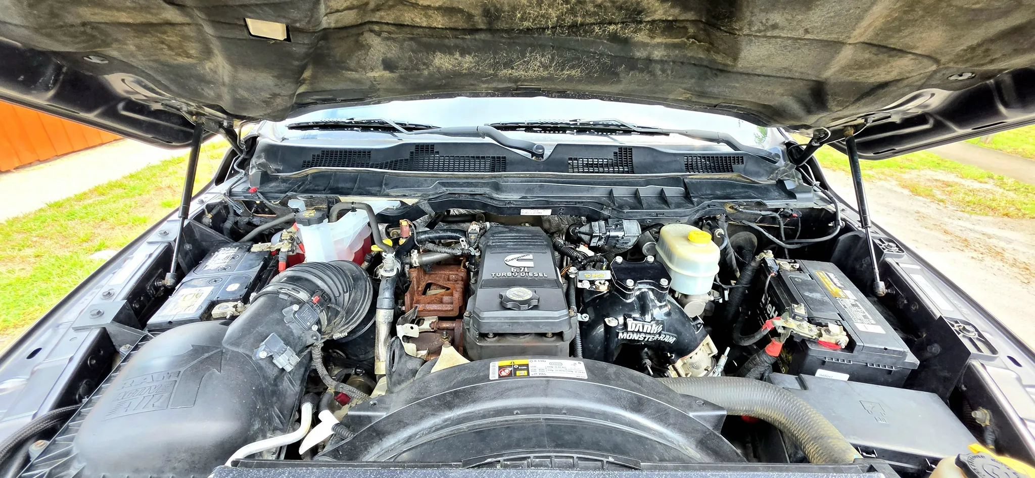 Used 2017 RAM 3500 Laramie AWD/4WD image 9