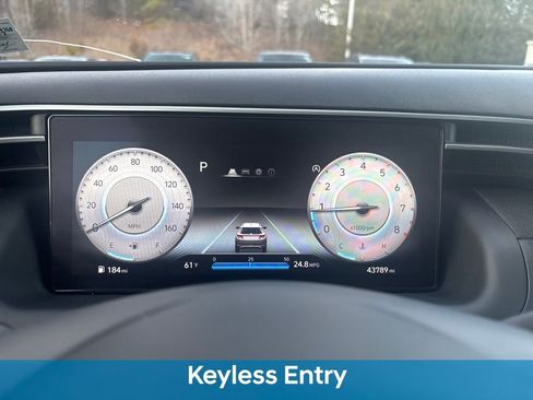 Used 2023 Hyundai Tucson SEL w/ Convenience Package image 3