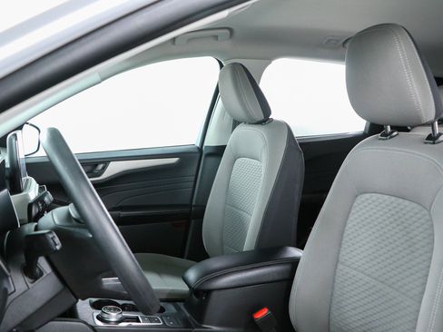 Used 2022 Ford Escape SE FWD image 23
