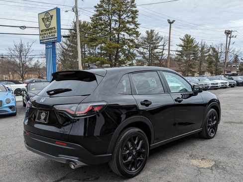 Used 2025 Honda HR-V Sport image 7