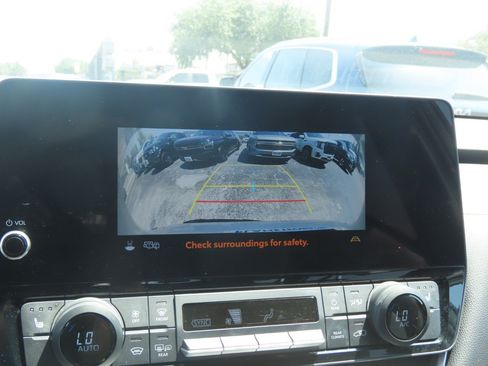 Used 2024 Toyota Grand Highlander AWD image 33
