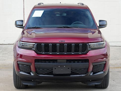 Used 2024 Jeep Grand Cherokee L Altitude AWD/4WD image 45