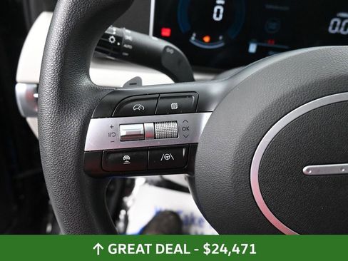 Used 2025 Hyundai Tucson Blue image 35