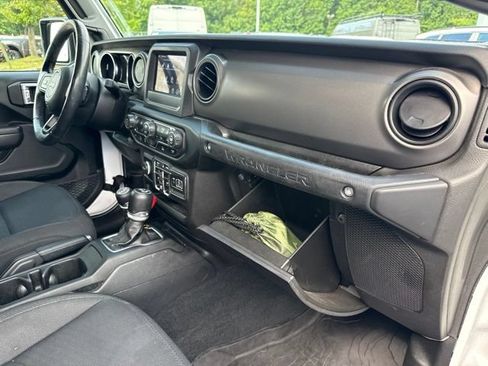 Used 2023 Jeep Wrangler Unlimited Sport AWD/4WD image 24