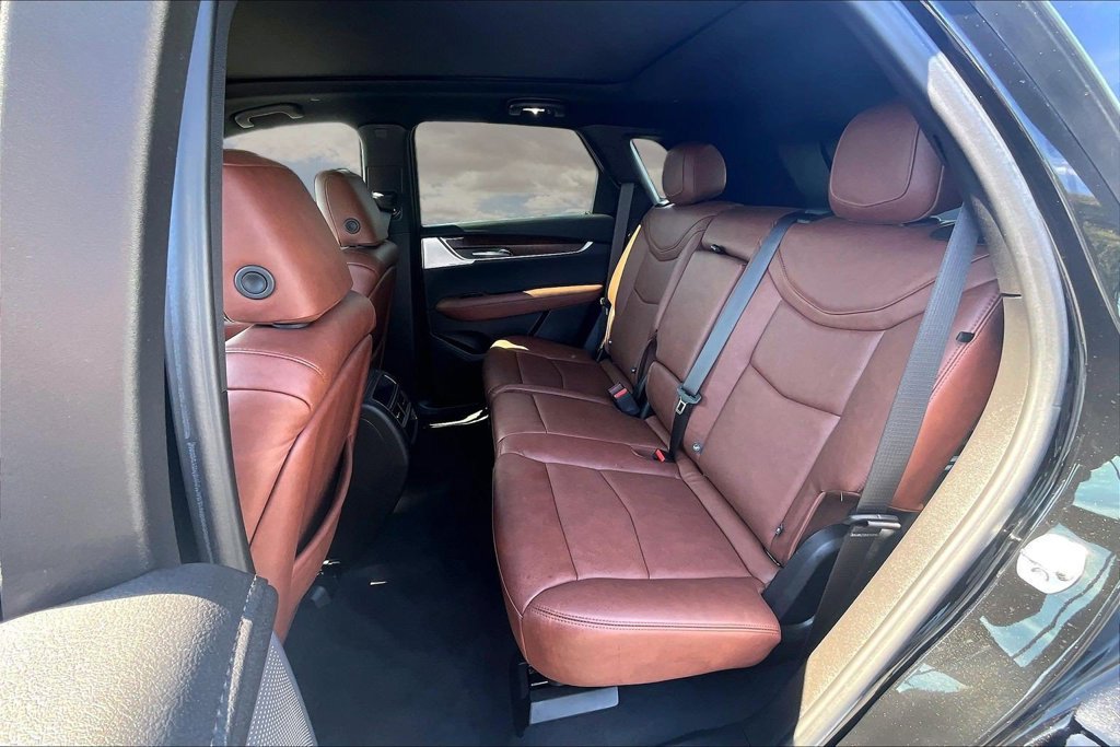 Certified 2025 Cadillac XT5 Premium Luxury FWD image 22