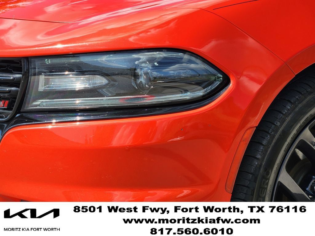 Used 2021 Dodge Charger SXT w/ Blacktop Package RWD image 7