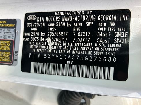 Used 2017 Kia Sorento AWD image 39