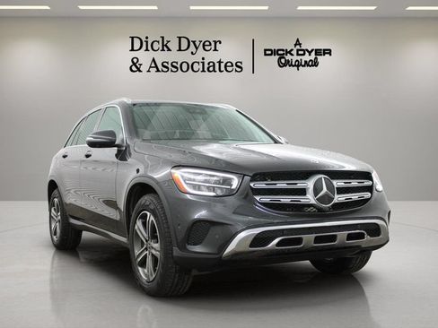 Used 2022 Mercedes-Benz GLC 300 image 3