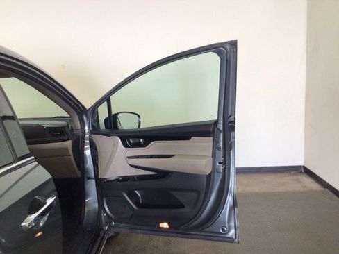 Used 2021 Honda Odyssey Elite image 11