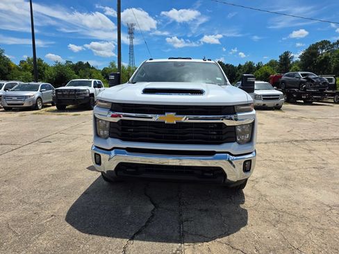 New 2026 Chevrolet Silverado 2500 LT AWD/4WD image 8