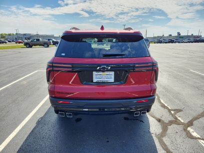 New 2026 Chevrolet Traverse LT w/ Midnight/Sport Edition